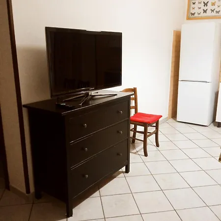 Limone1 Apartment